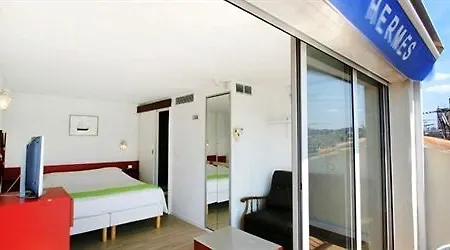 Hermès Hotel 2*